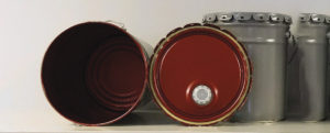 red drums and tops